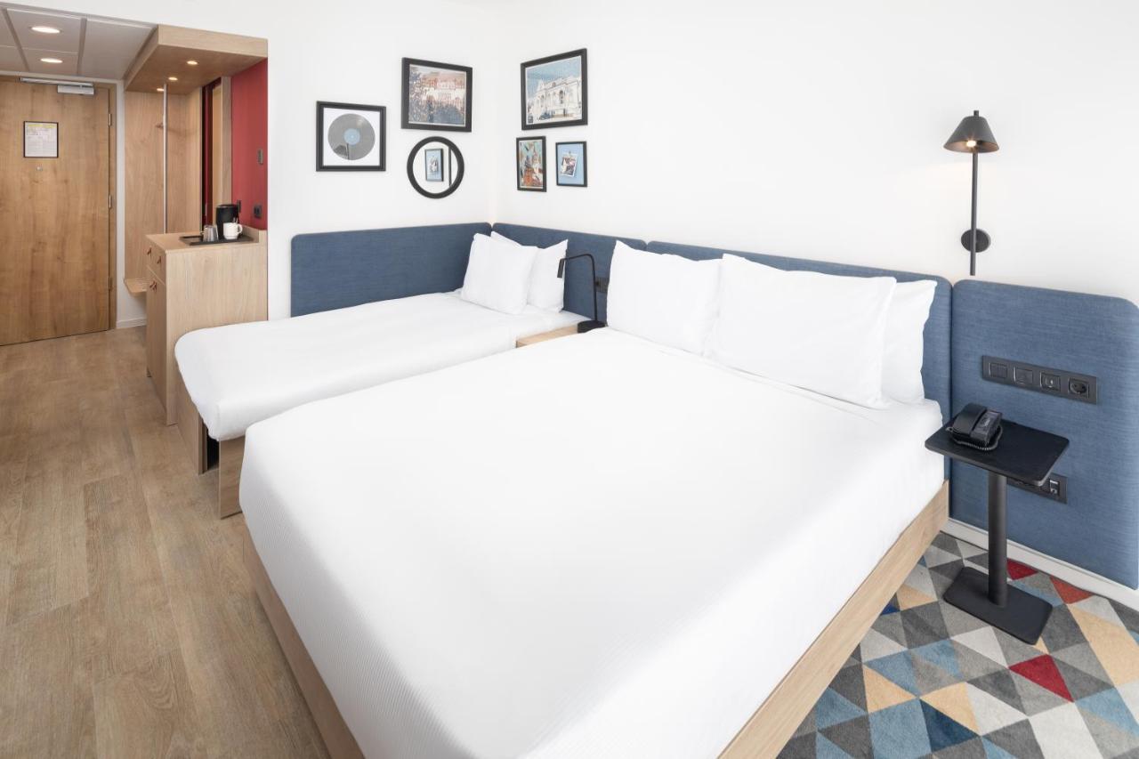 Hampton By Hilton Târgu-Mureş Εξωτερικό φωτογραφία