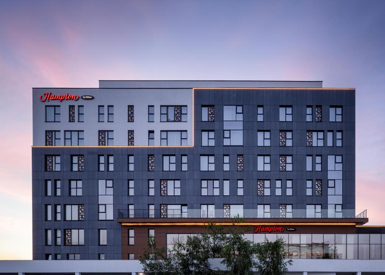 Hampton By Hilton Târgu-Mureş Εξωτερικό φωτογραφία