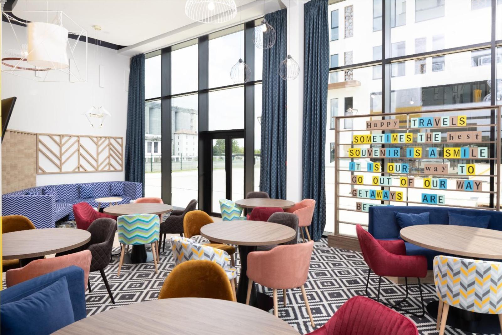 Hampton By Hilton Târgu-Mureş Εξωτερικό φωτογραφία