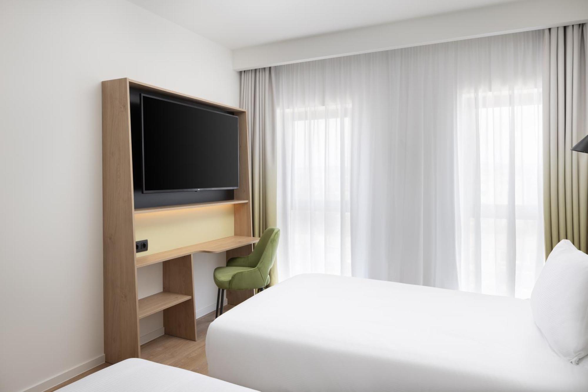 Hampton By Hilton Târgu-Mureş Εξωτερικό φωτογραφία